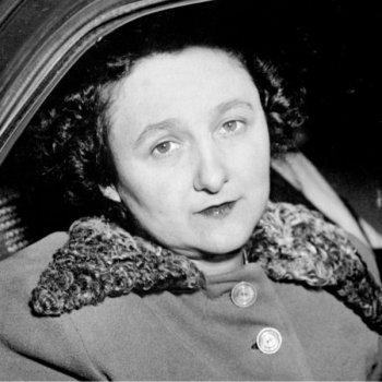 Ethel Rosenberg in car